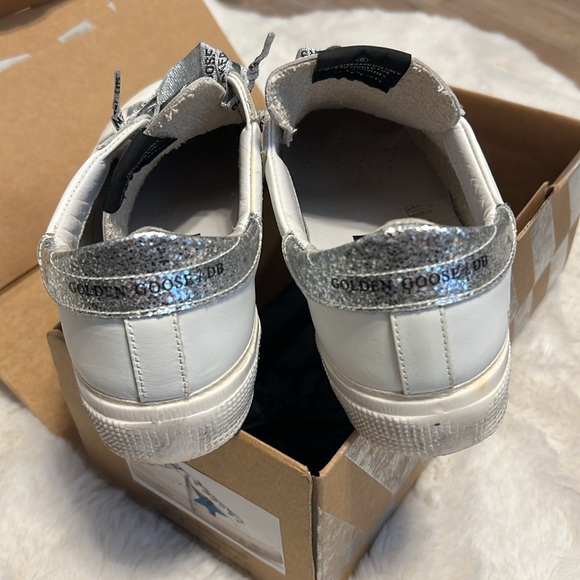 Rare Golden Goose May White with Silver Glitter & Blue Pony Hair Star - Picture 11 of 17